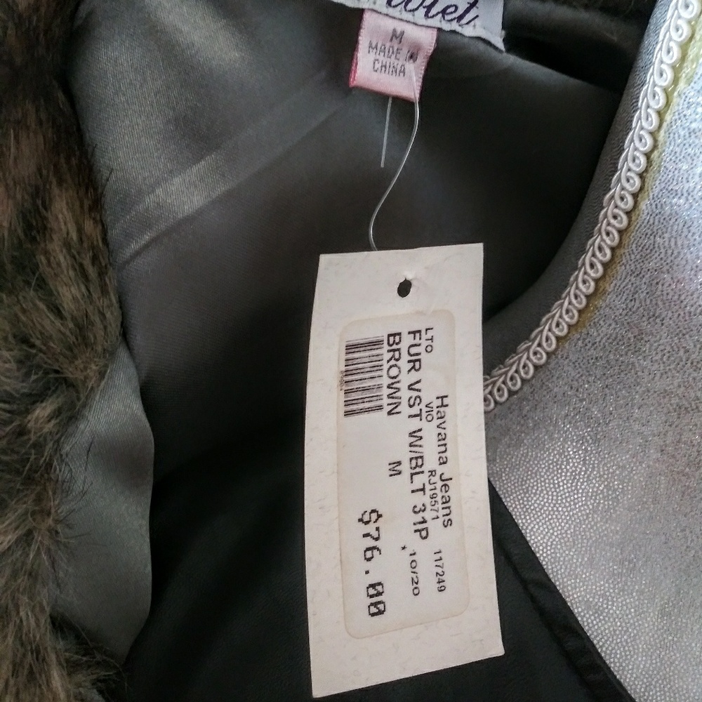 BNWT Faux Fur Edgy Stylish vest - Picture 4 of 8